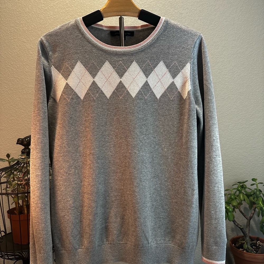 Tommy Hilfiger Gray and Pink Crew Neck Sweater